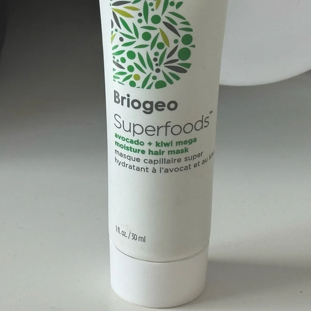 3/$15 Briogeo Superfoods Avocado + Kiwi Mega Moisture Hair Mask Mini Vegan